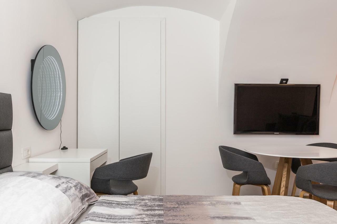 St. Marks Apartment 1 ザグレブ エクステリア 写真